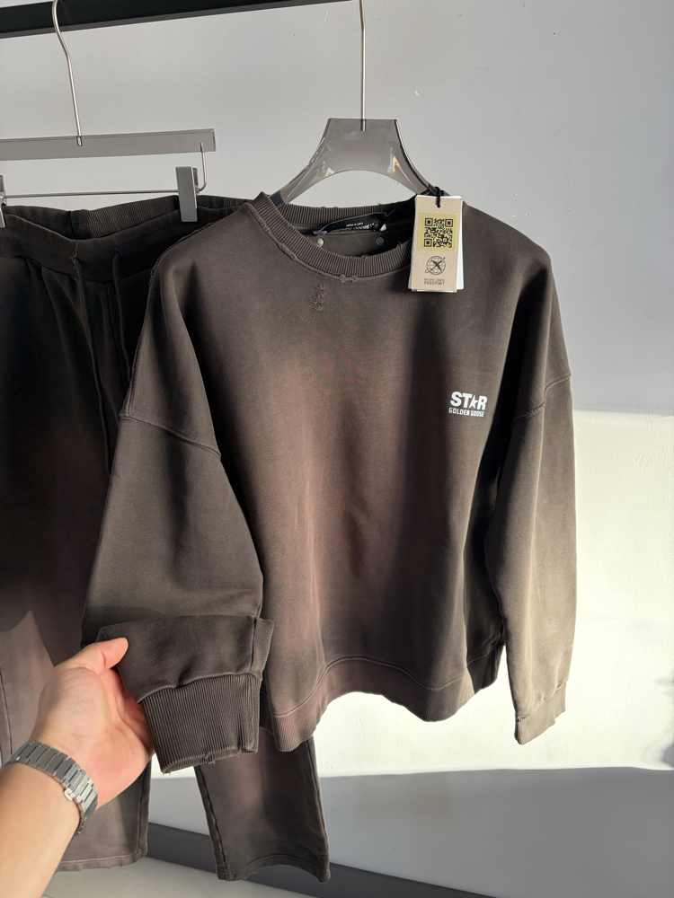 Golden Premium Sweatshirt