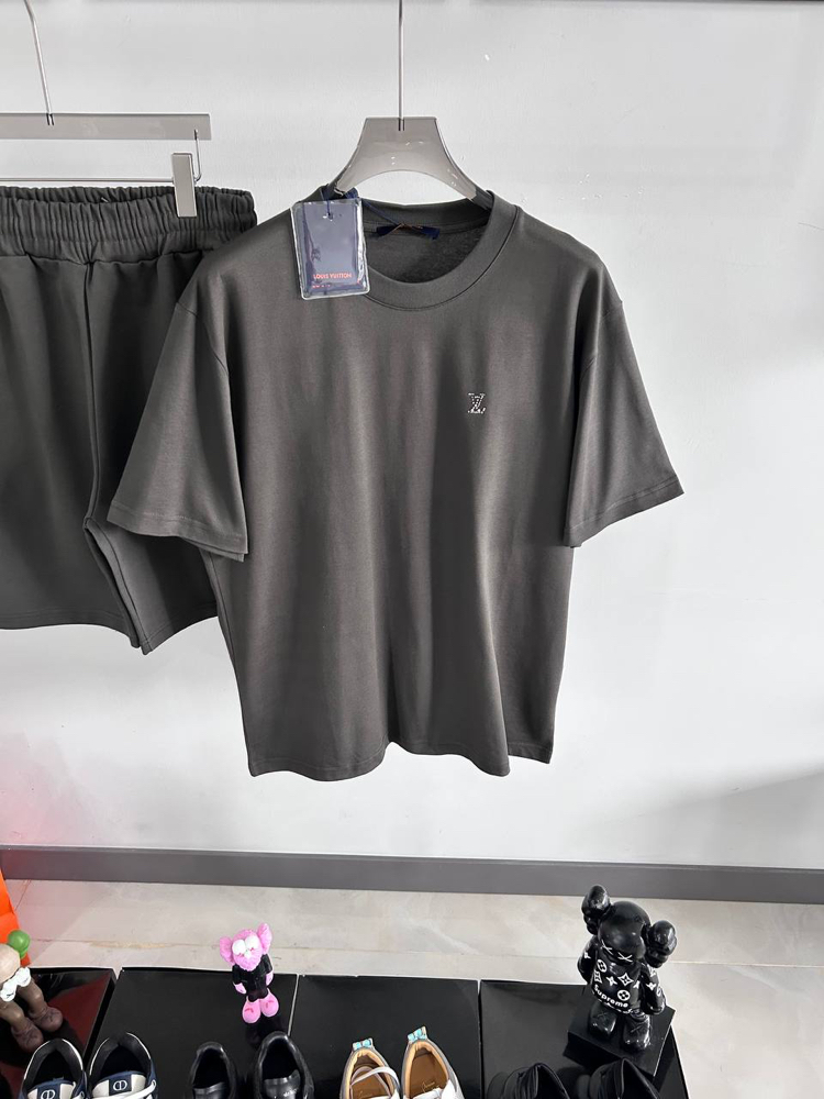 Louis Ss’ 26 Premium Basic Tshirt (Cotton)