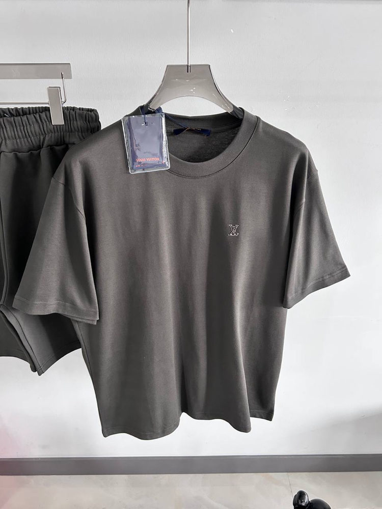 Louis Ss’ 26 Premium Basic Tshirt (Cotton)