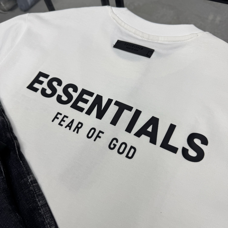 ESSENTIALSxDSQ2