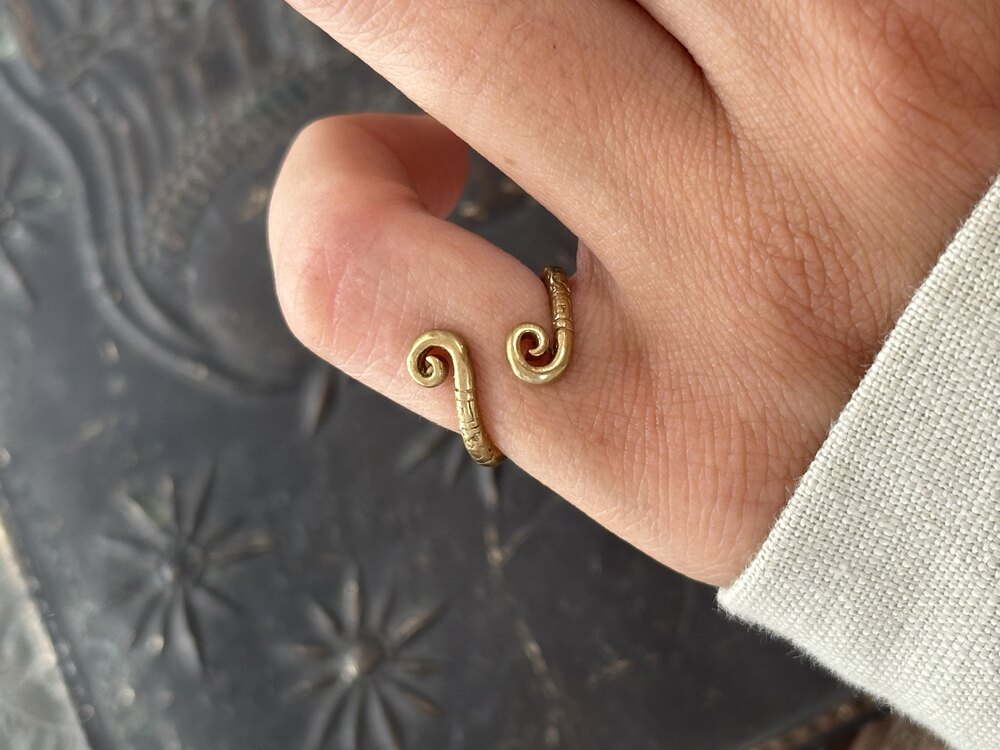Ohm ( serçe parmak )