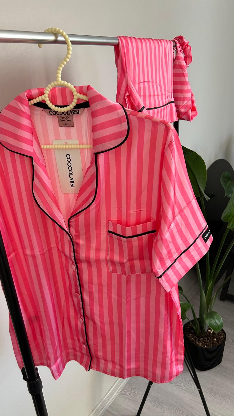 Şortlu pijama takımı