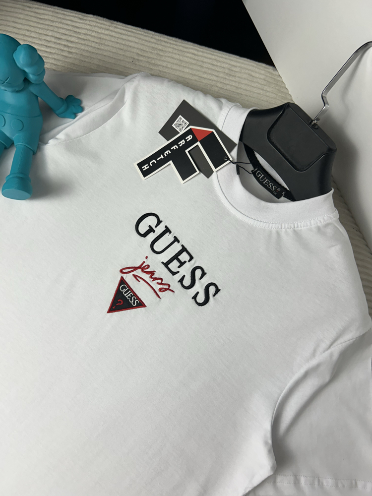 GUESS PREMİUM T-SHİRT