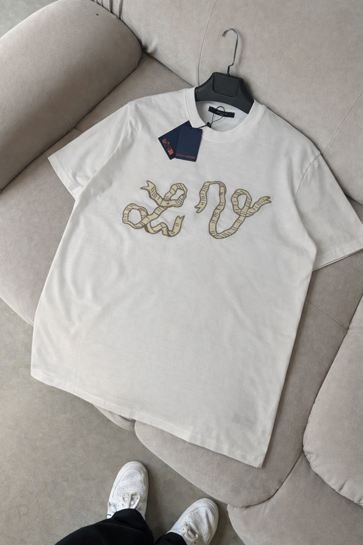 LV PREMİUM T-SHİRT