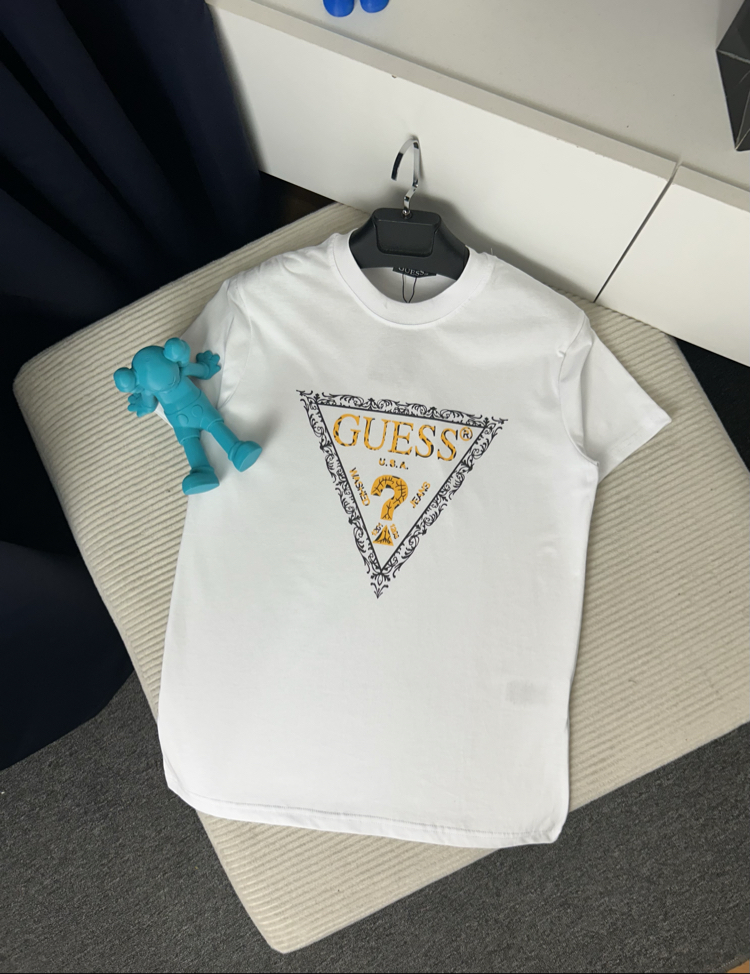 GUESS PREMİUM T-SHİRT