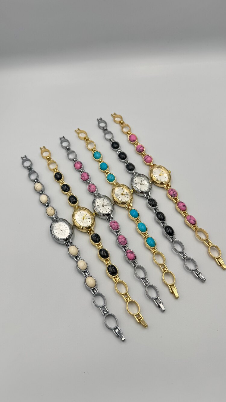 Renkli Vintage Saat
