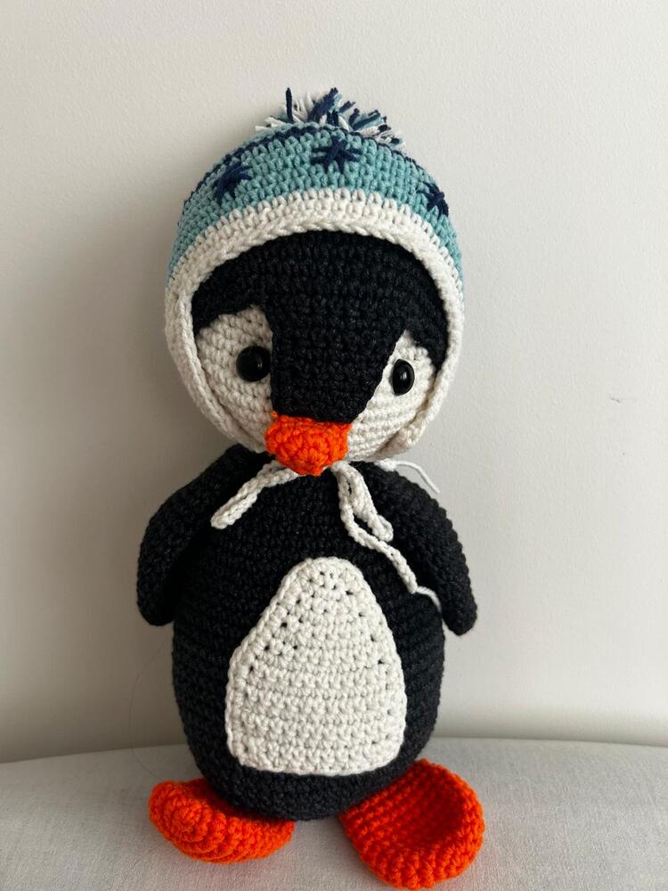 Mavi Ponponlu Penguen