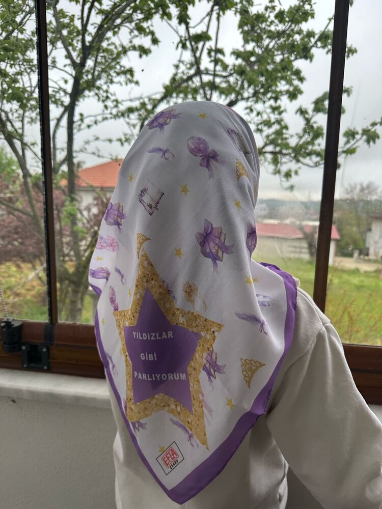 yıldız eşarp 