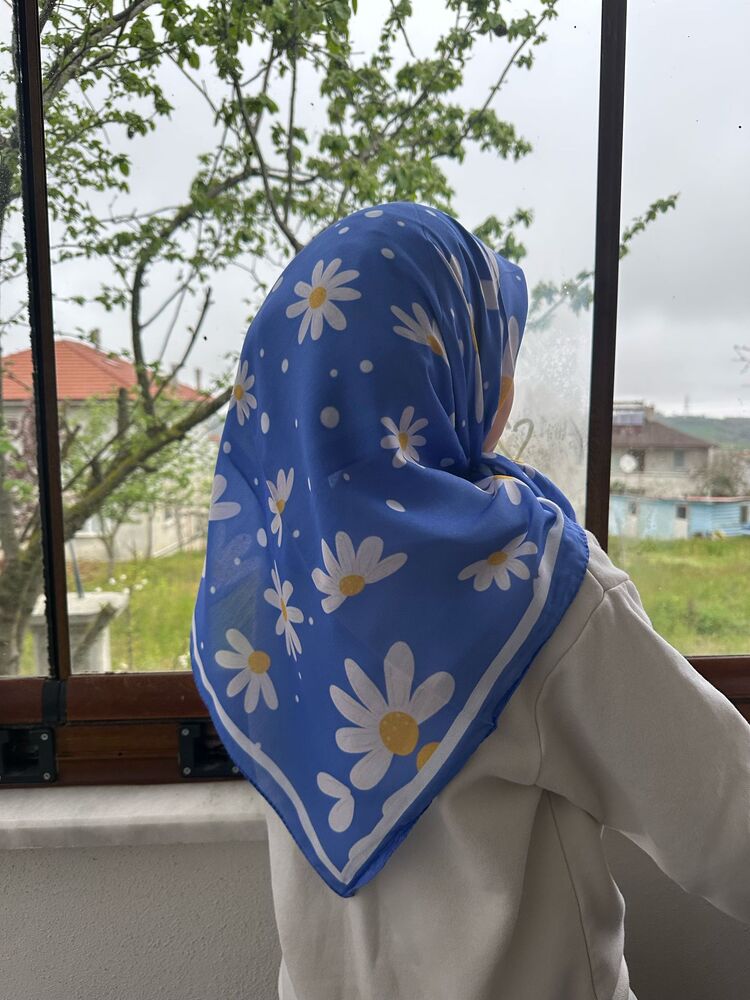 Mavi papatya... çocuk 