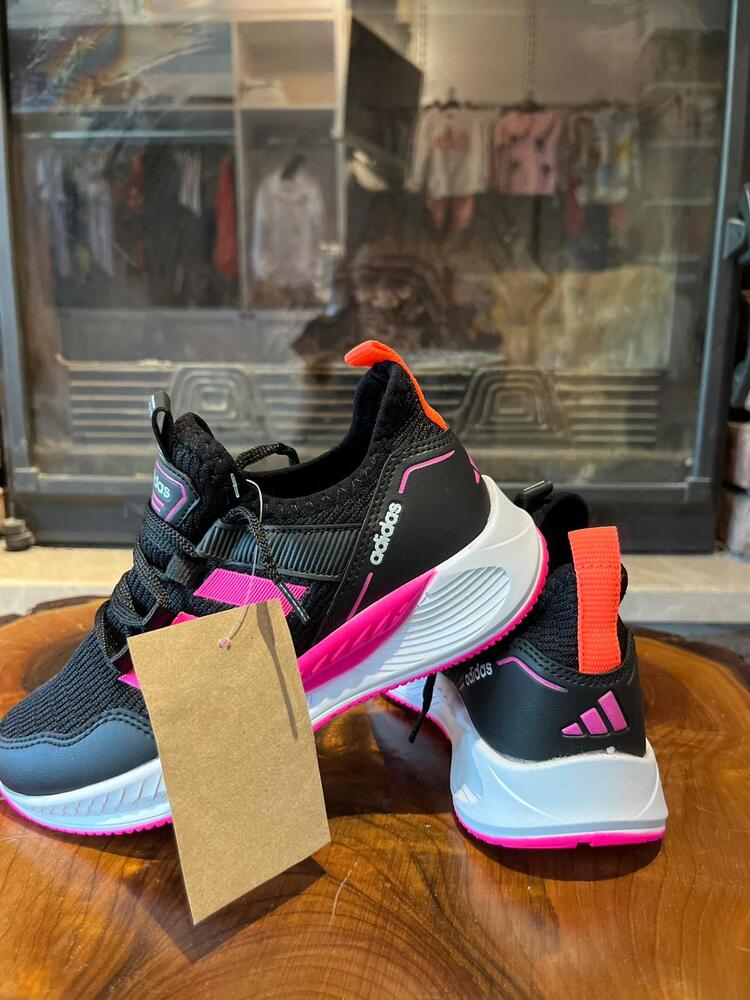 Adidas Ayakkabı Kız