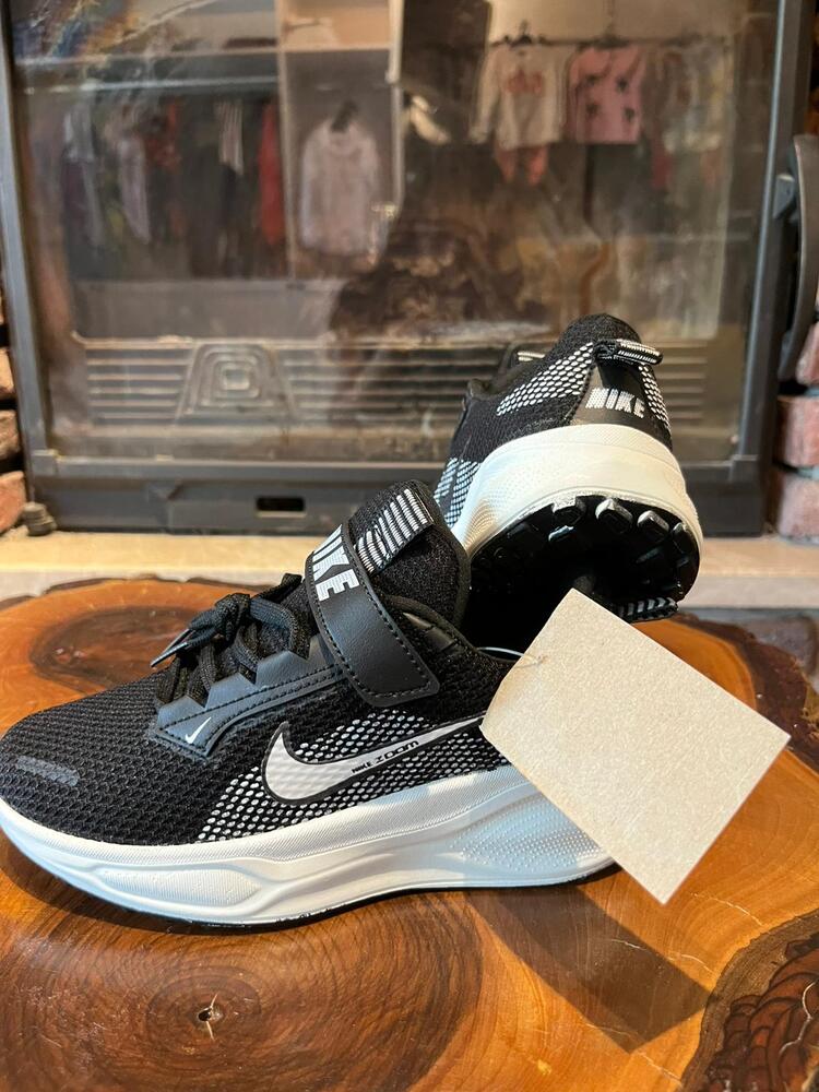 Erkek Kalın Taban Nike Ayakkabı