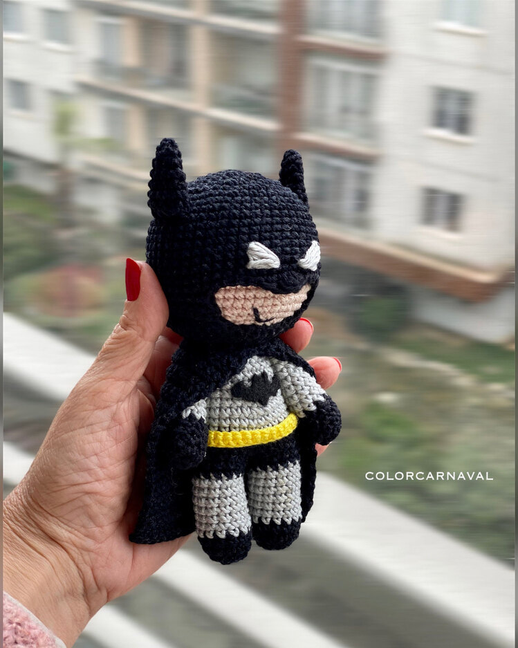 ENGLISH - PATTERN BABY BATMAN