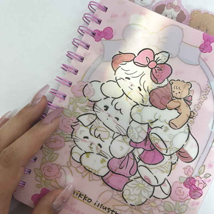Kedili bölmeli hologramlı defter