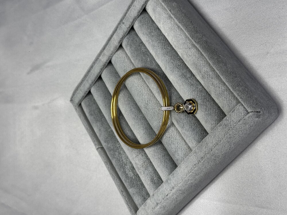 Ajda & bilezik charm