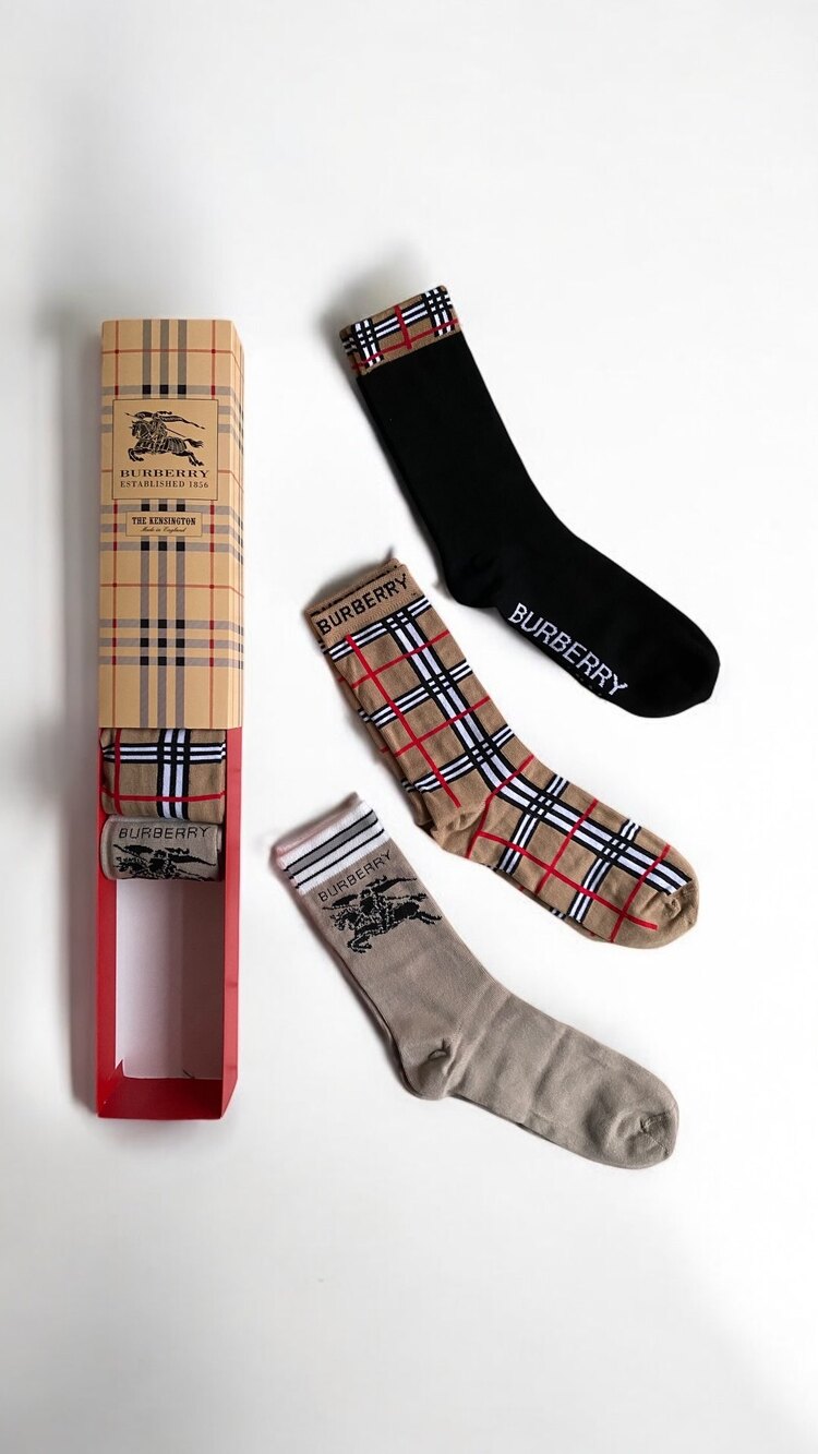 Premium Kalite Burberry Soket Çorap (5 çift)