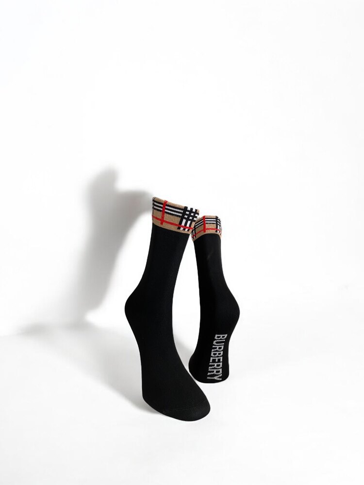 Premium Kalite Burberry Soket Çorap (5 çift)