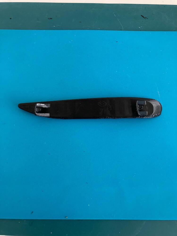 Arka tampon bakaliti megane 4, Takım
