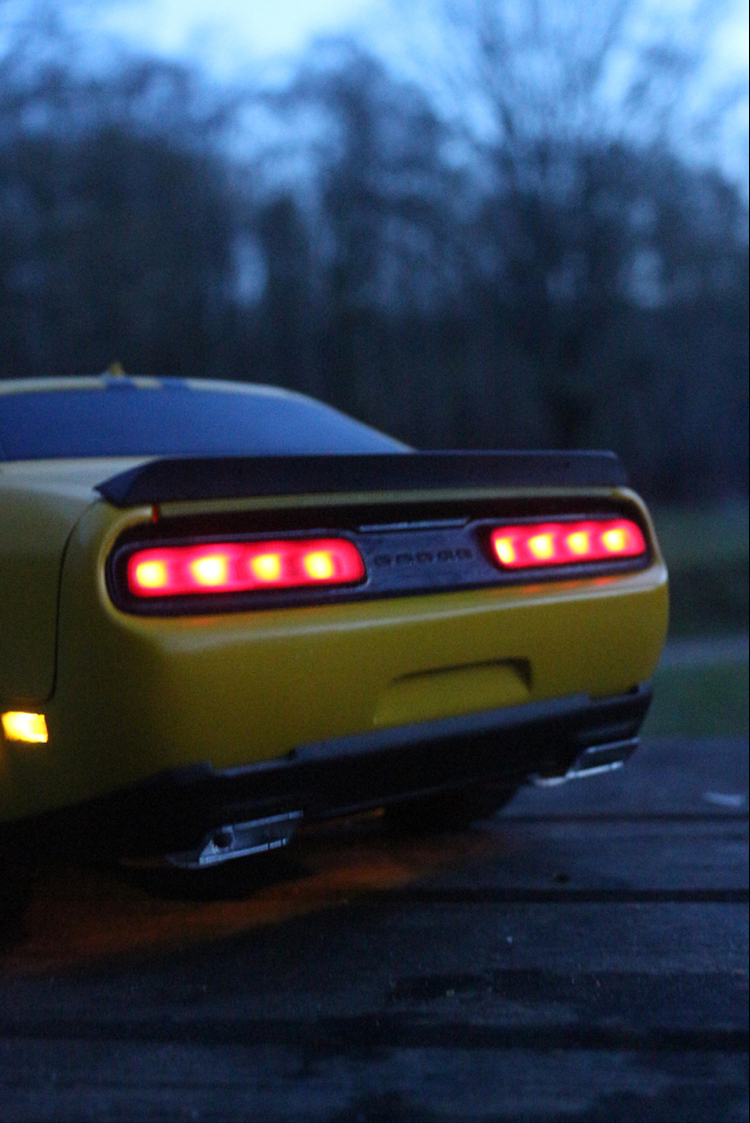 Dodge Challenger Elektrikli Rc Araba
