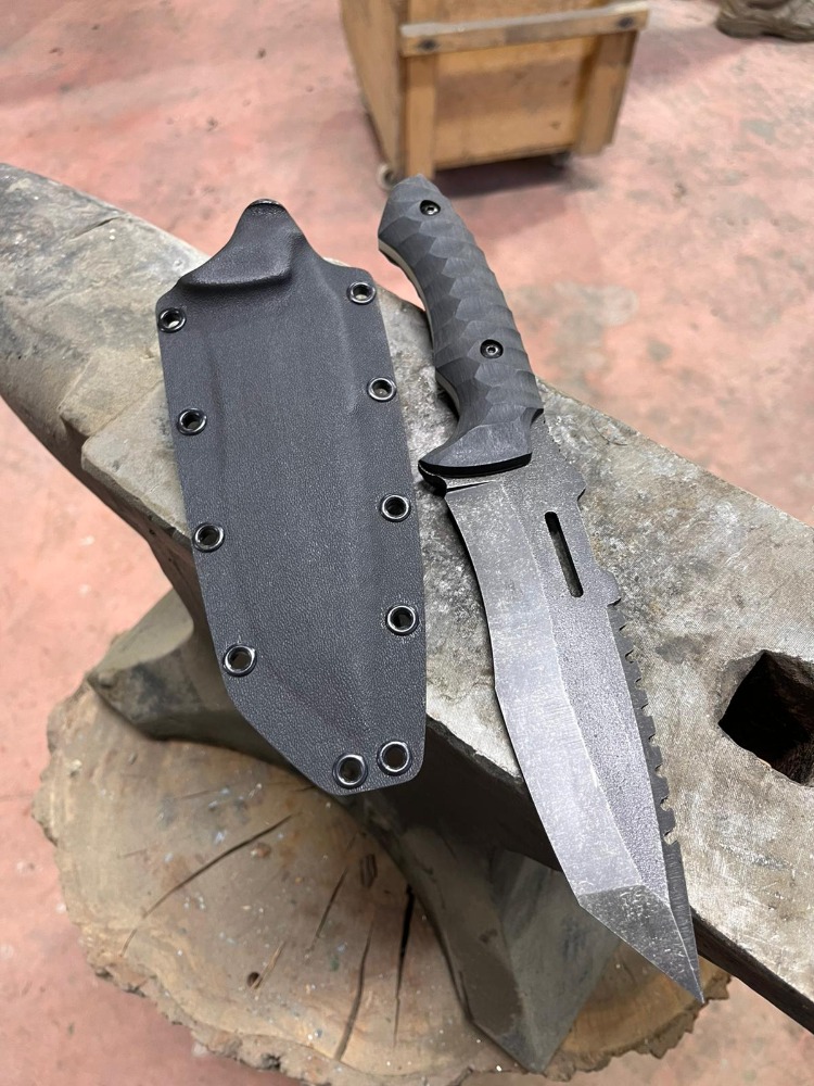 KUMAN Model Sleipner Çelik Kompakt Kabza Avcı ve Bushcraft Bıçak