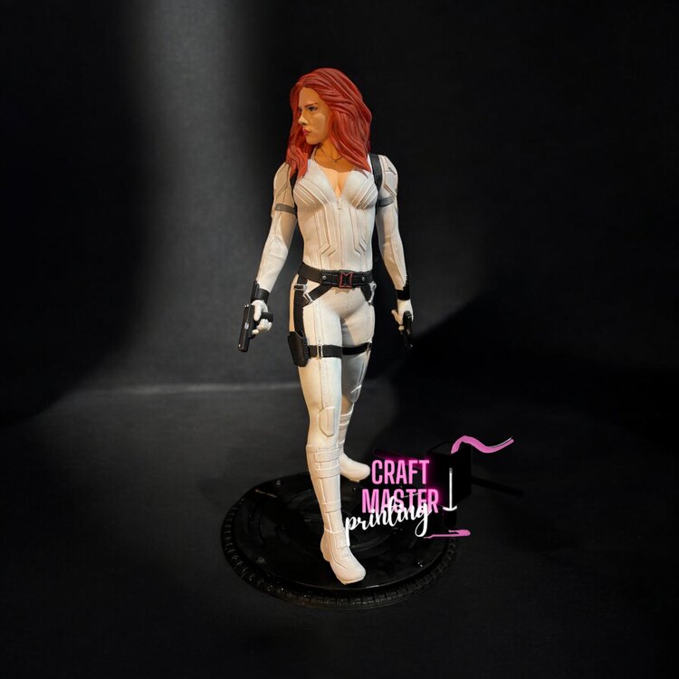 Black Widow- Scarlett