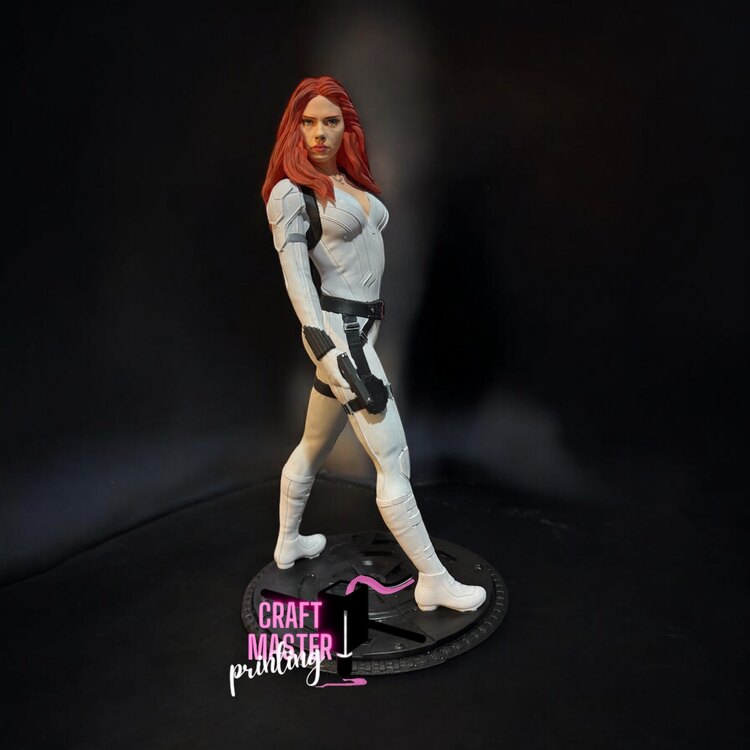 Black Widow- Scarlett