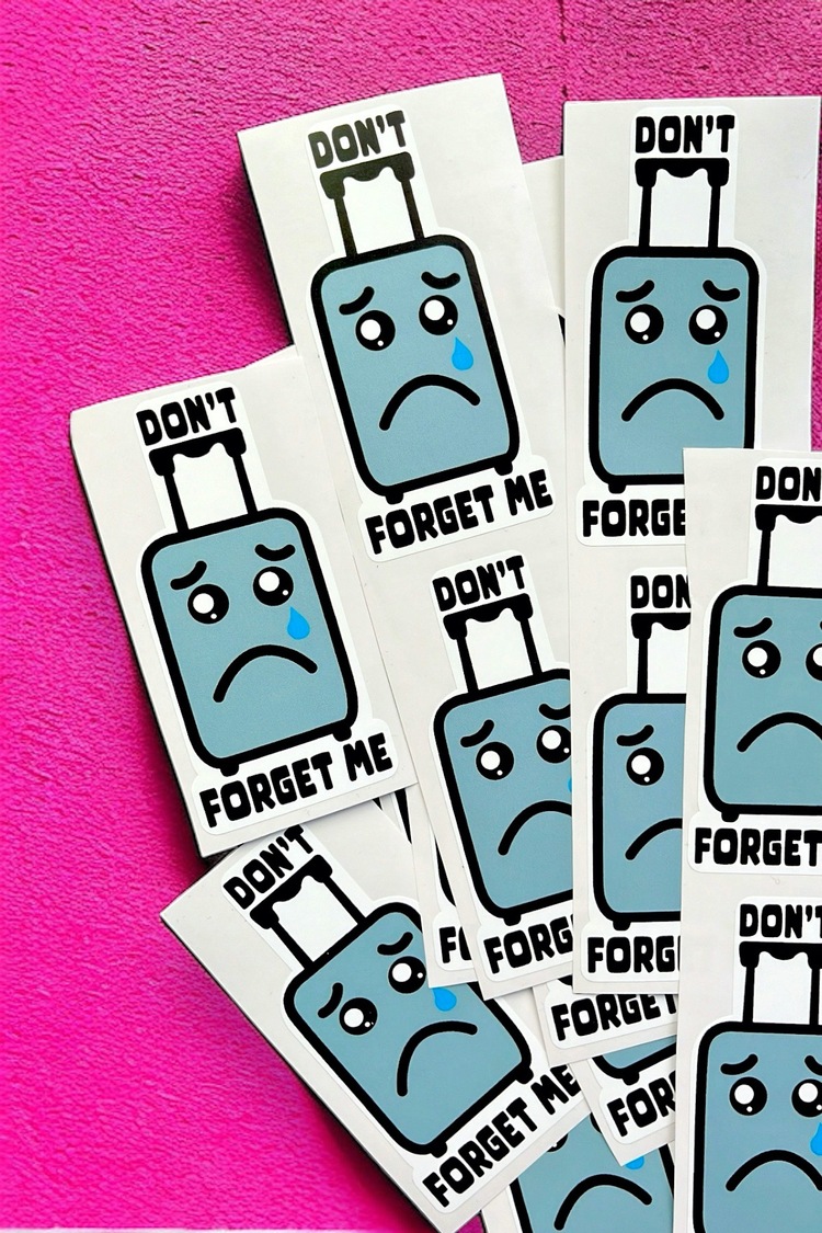 DON'T FORGET ME STICKER