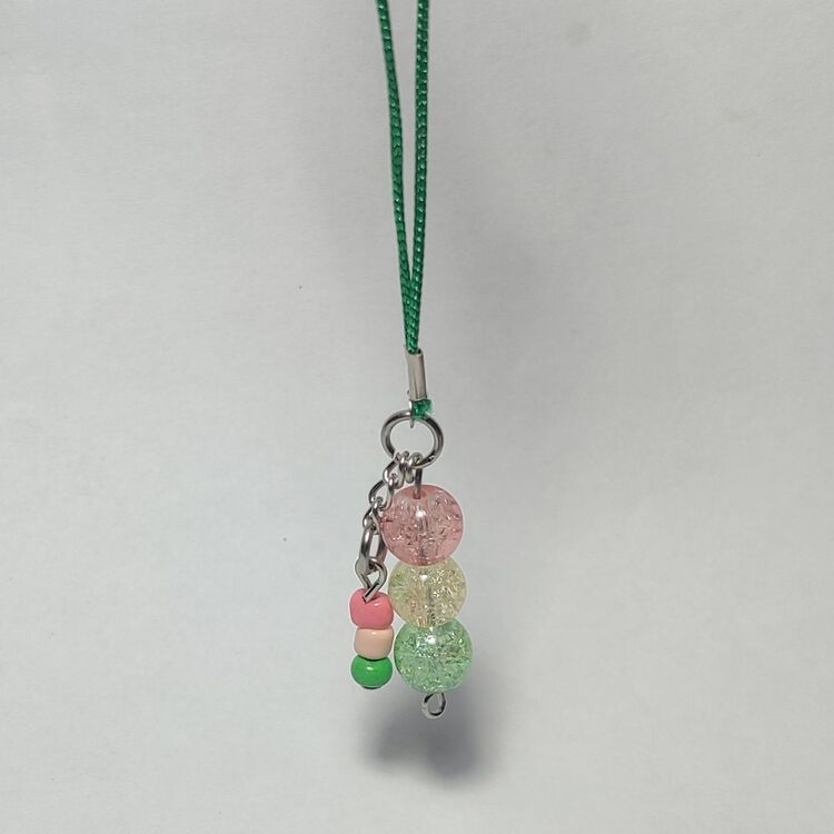 Dango Telefon Charm