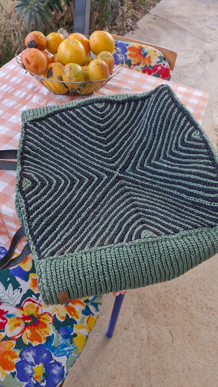 Mosaic Bag SB10