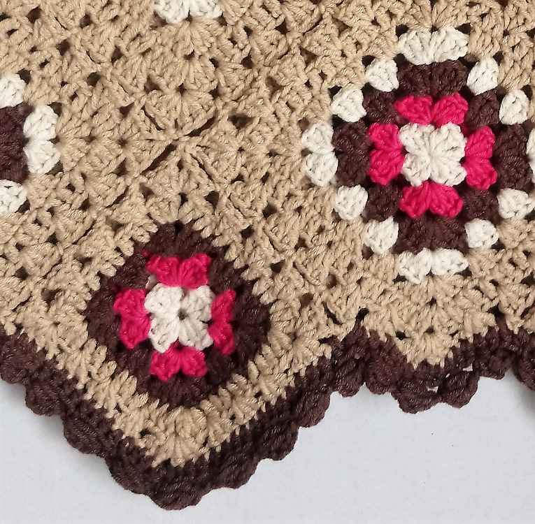 Grannie Crop GCNS2