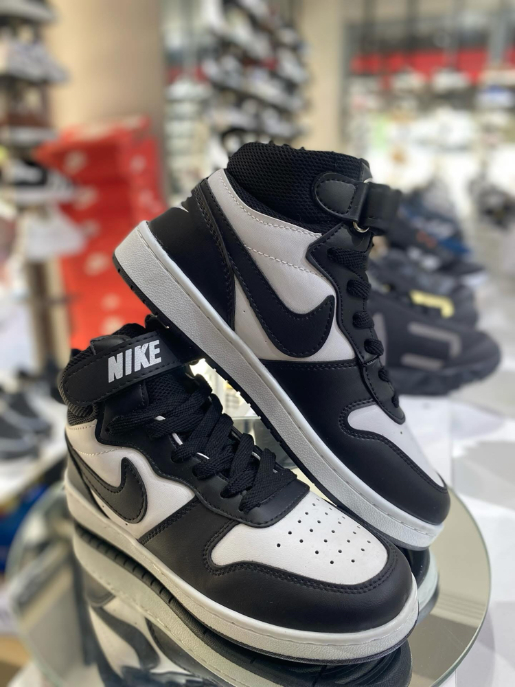 Nike Dunk High / Mid – Siyah / Beyaz (Panda) Sneakers