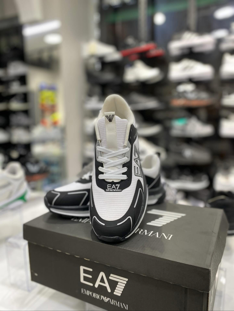 Emporio Armani EA7 Siyah / Beyaz Erkek Sneakers