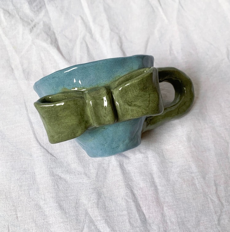 Green Bow Mug