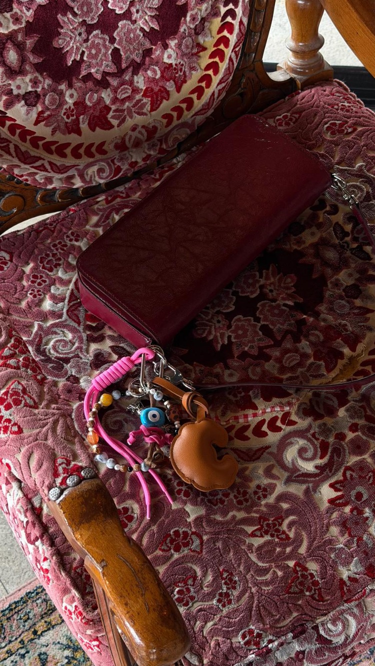 UMİ AFTER MIDNIGHT | BORDO Baget East-West Çanta - Bag Charm Hediyeli