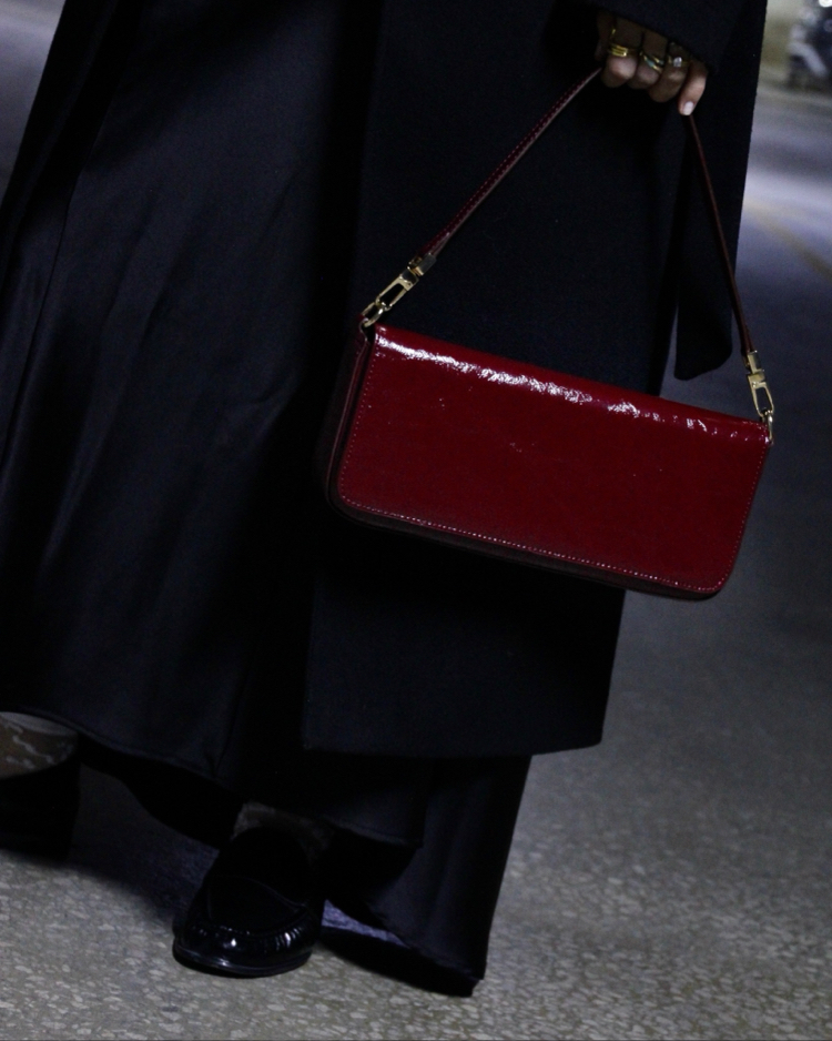 UMİ AFTER MIDNIGHT | BORDO Baget East-West Çanta - Bag Charm Hediyeli