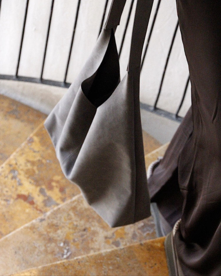Coquette- suede antrasit