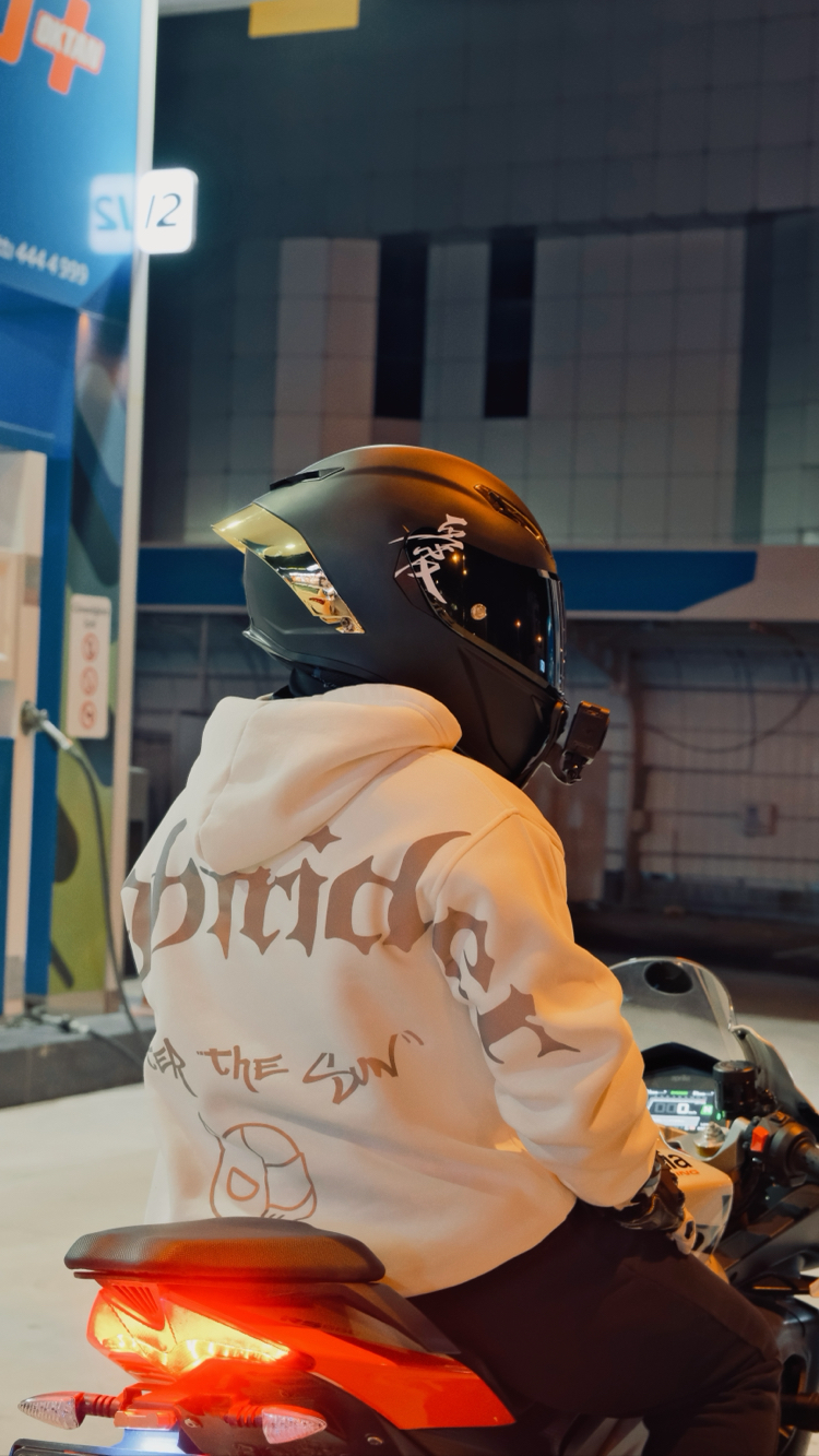 Reflektörlü Kapşonlu Sweatshirt