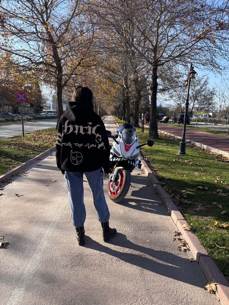 Reflektörlü Kapşonlu Sweatshirt