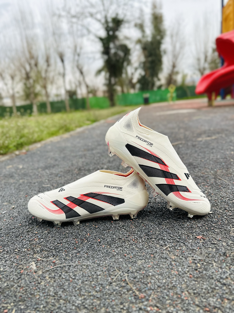 Yeni Sezon Predetör Legend Elite Prof (bağcıksız)