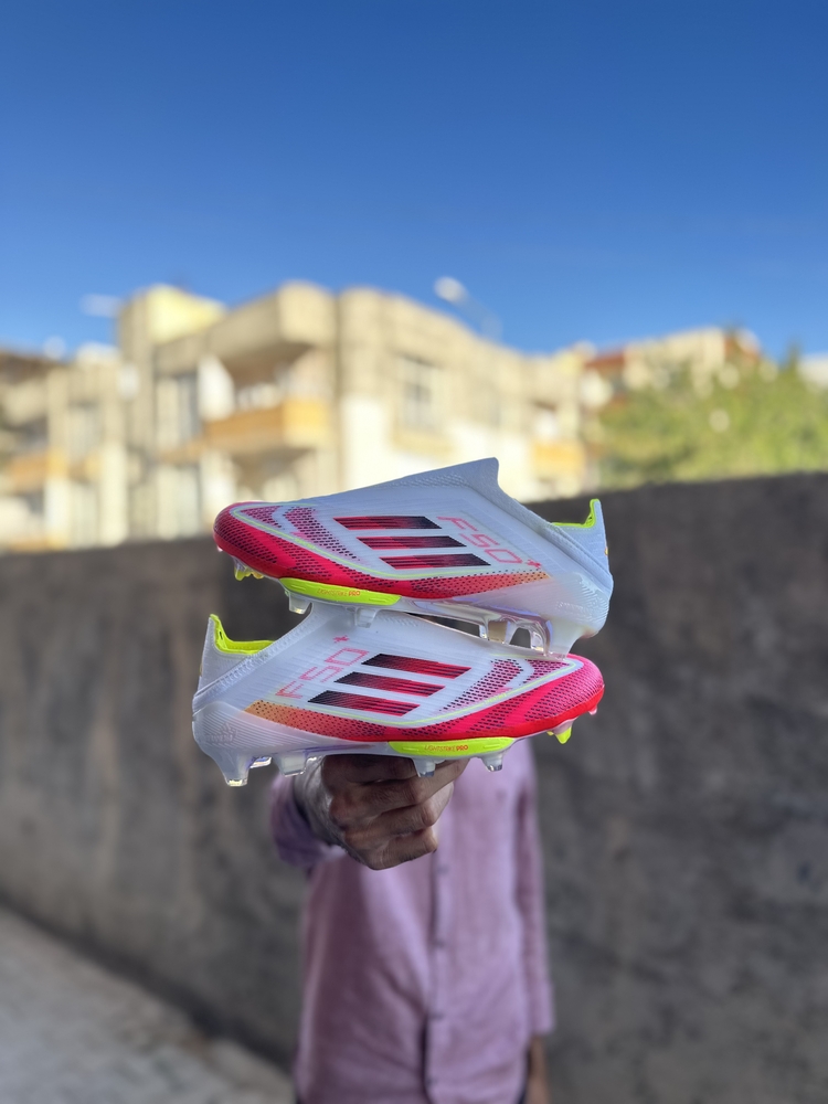 Yeni Sezon F50 Elite Prof (Bağcıksız )