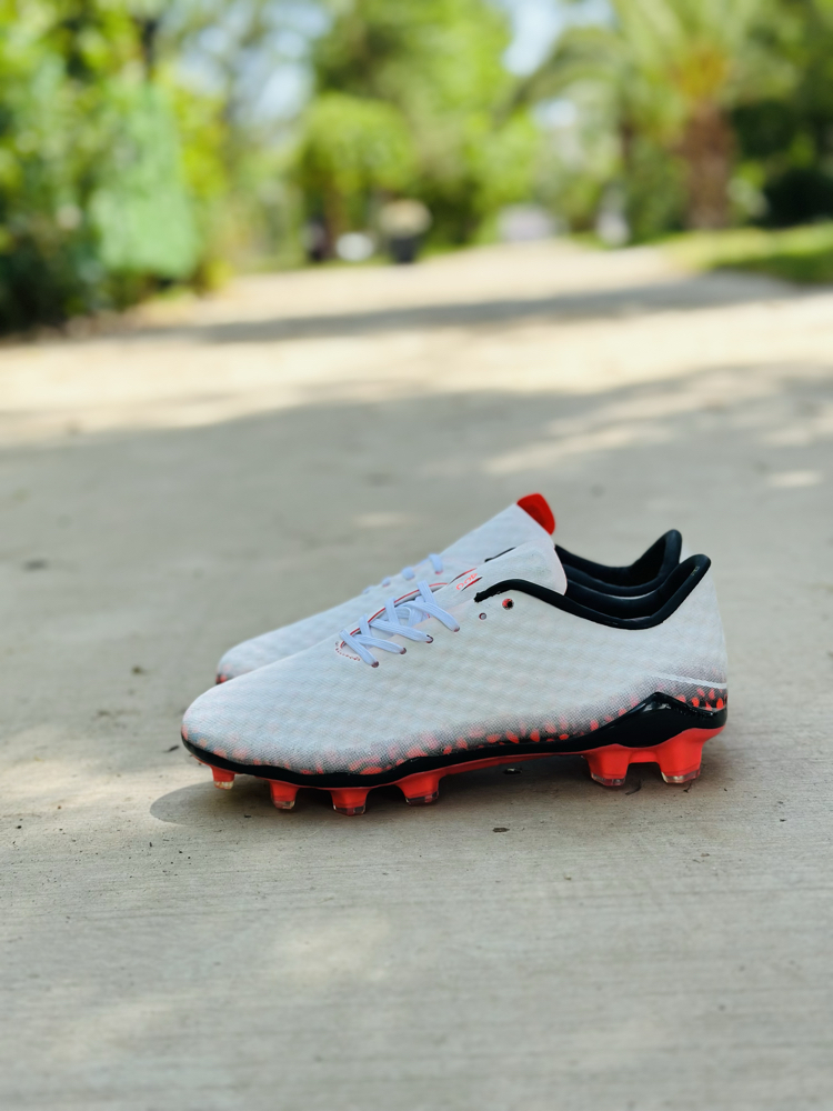 Yeni sezon Mercurial venom (Renk Değiştiren Model)