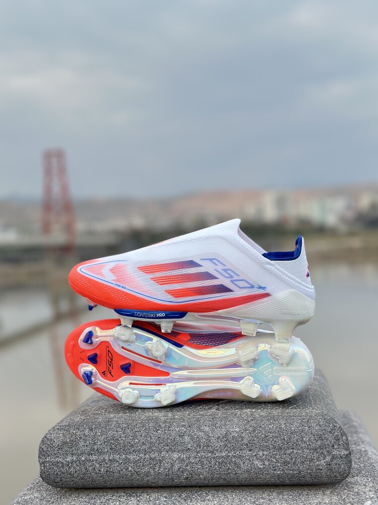 Yeni Sezon F50 Pro + Elite Prof  (Bağcıksız)