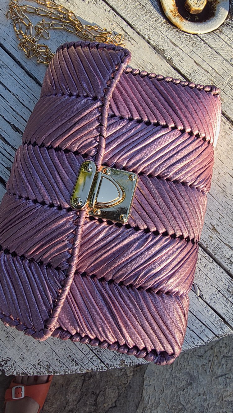 Zincirli Clutch