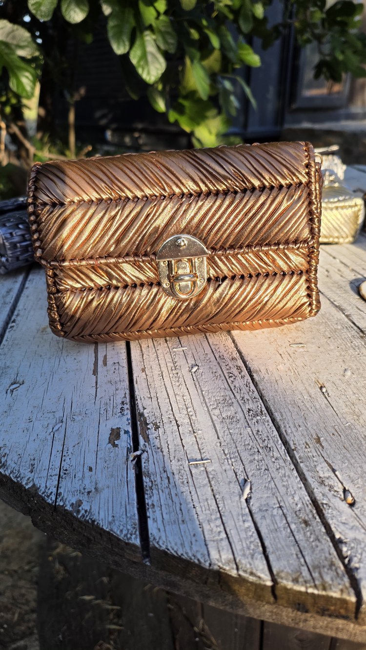 Zincirli Bakır Clutch