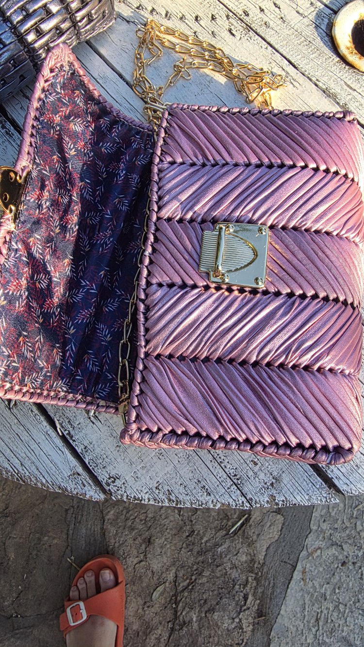 Zincirli Clutch