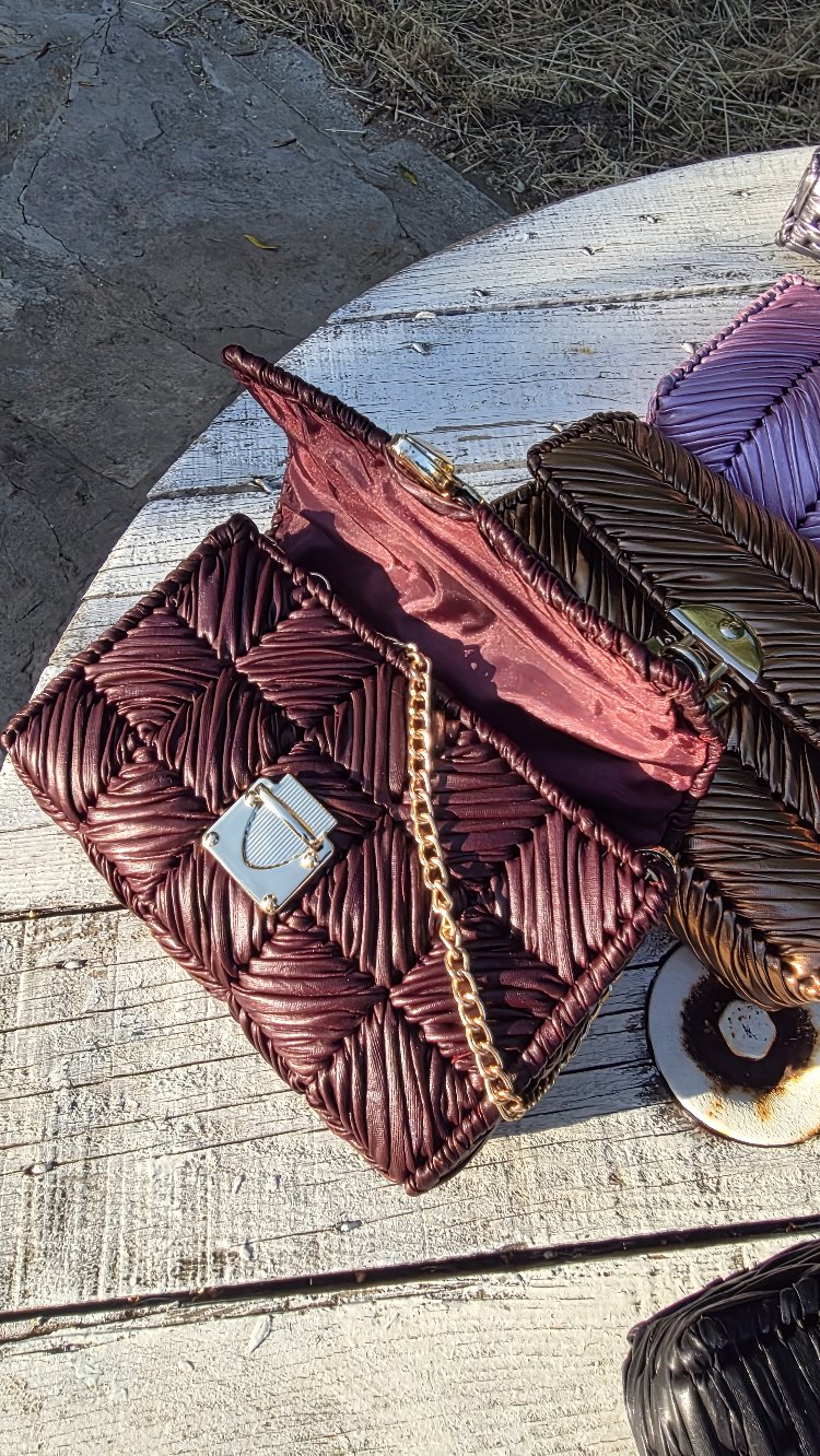 Zincirli Clutch Çantalar