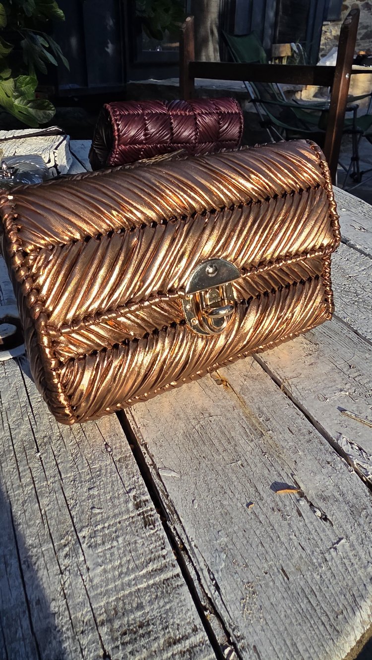 Zincirli Bakır Clutch