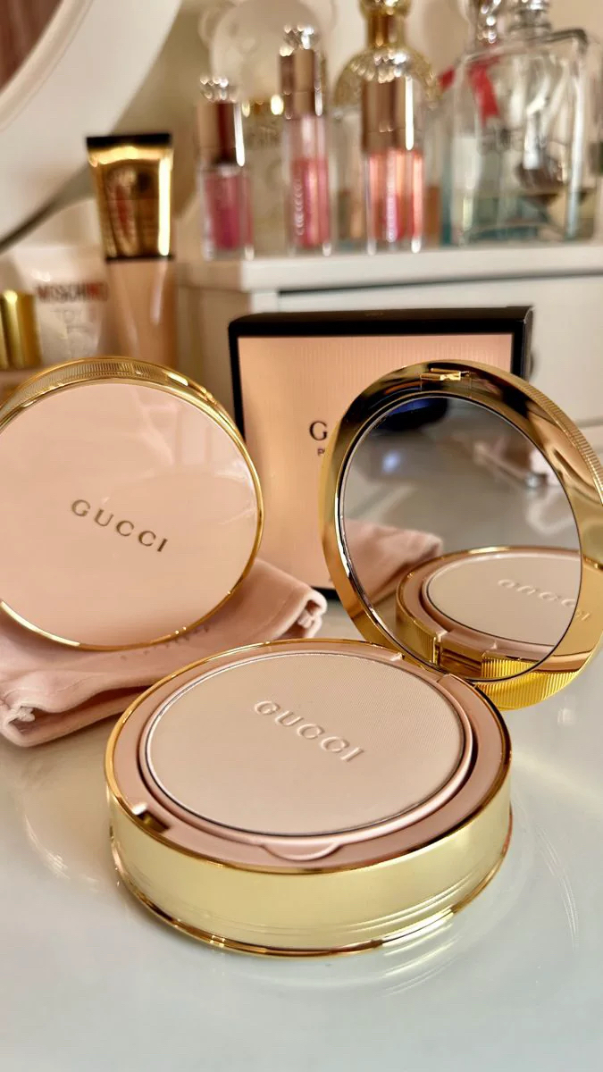 Gucci Pudra (Kılıfı ve Süngeri ile birlikte)