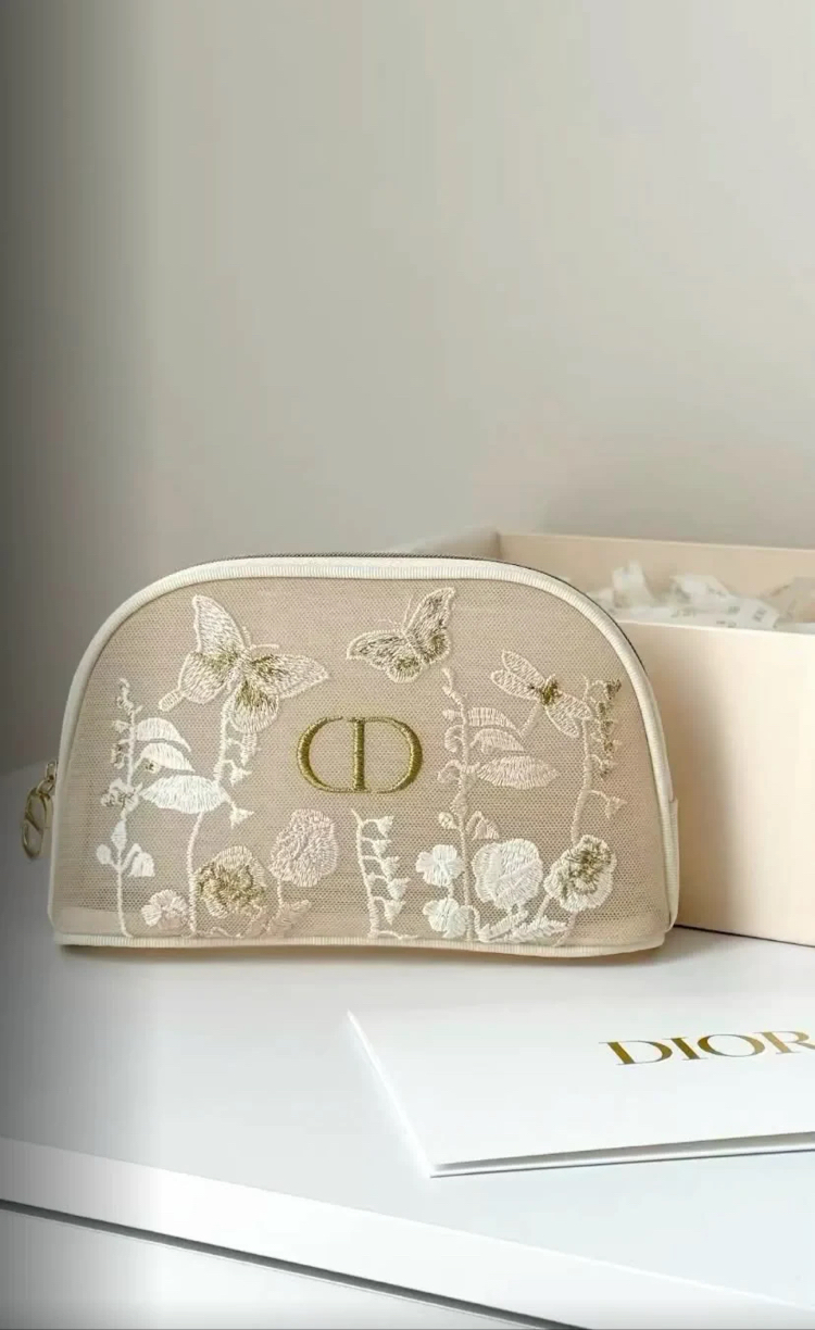 Dior Makyaj Çantası