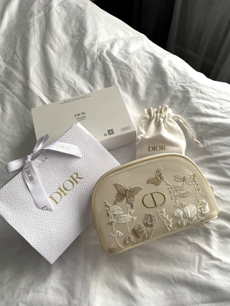 Dior Makyaj Çantası