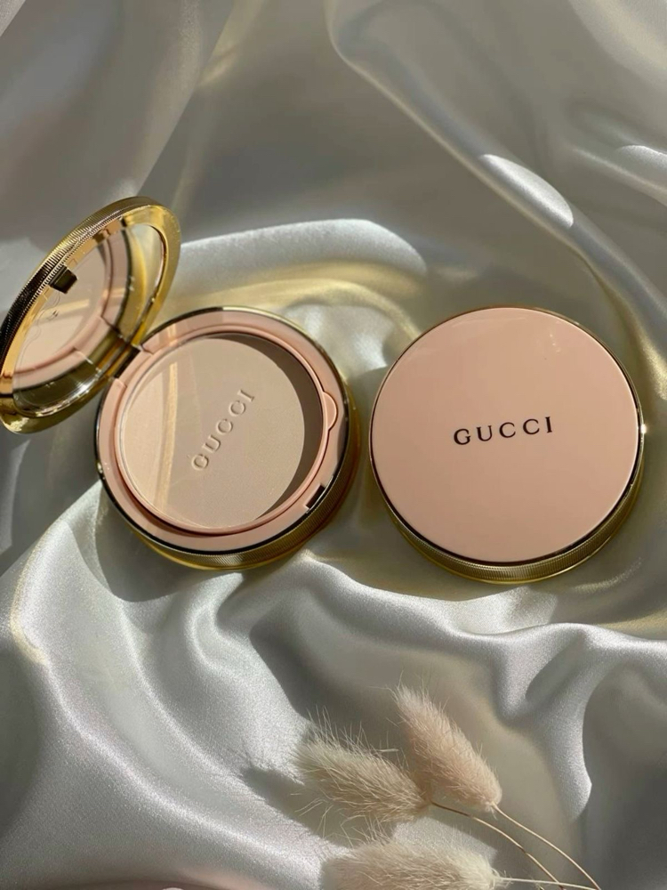 Gucci Pudra (Kılıfı ve Süngeri ile birlikte)